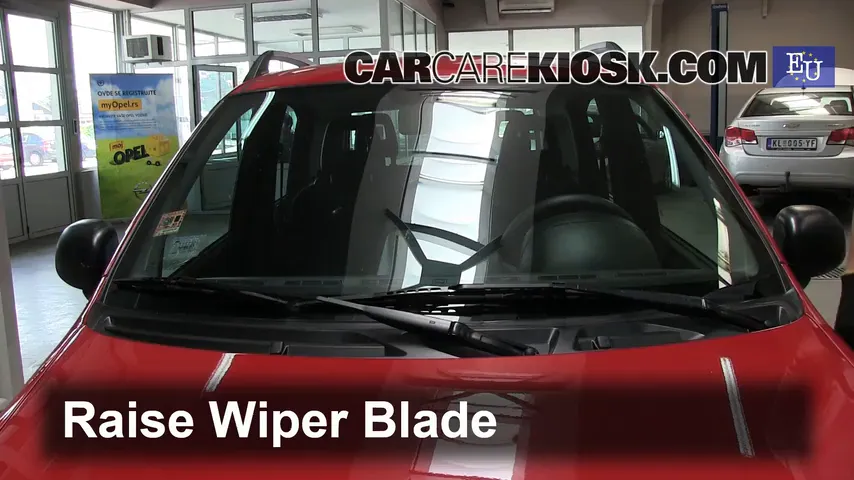 2010 Fiat Panda Active 1.2L 4 Cyl. Windshield Wiper Blade (Front)